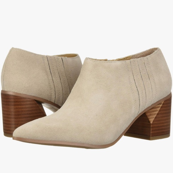 Franco Sarto Shoes - Franco Sarto Women's Takoma Ankle Boot - Light Grey